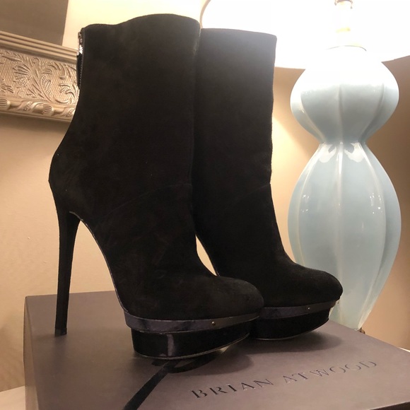 AUTHENTIC NIB Brian Atwood Fuveau Ankle Boots - Picture 2 of 8